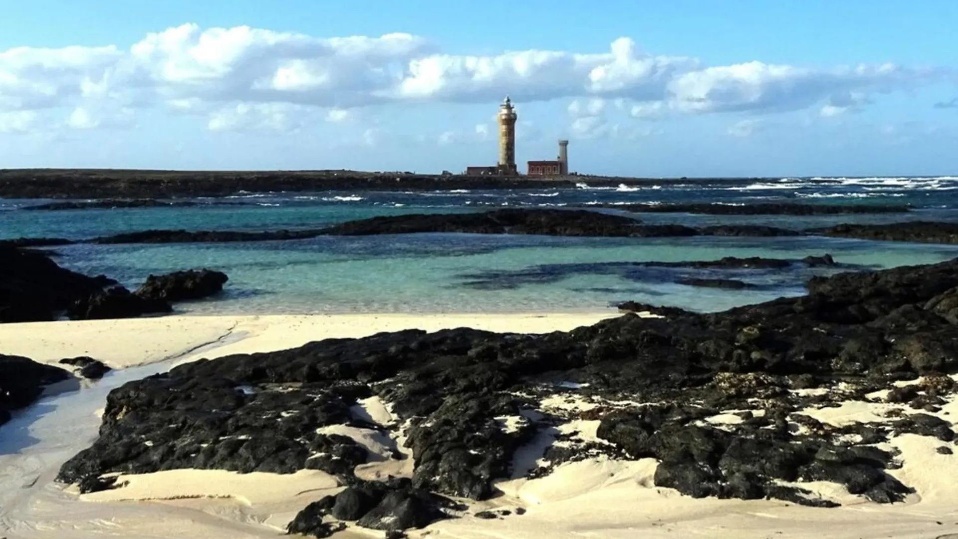 Marvillafuerte - Appart Air-Conditioned Swimming Pool & Private Jacuzzi Villaverde  Villaverde (Fuerteventura)