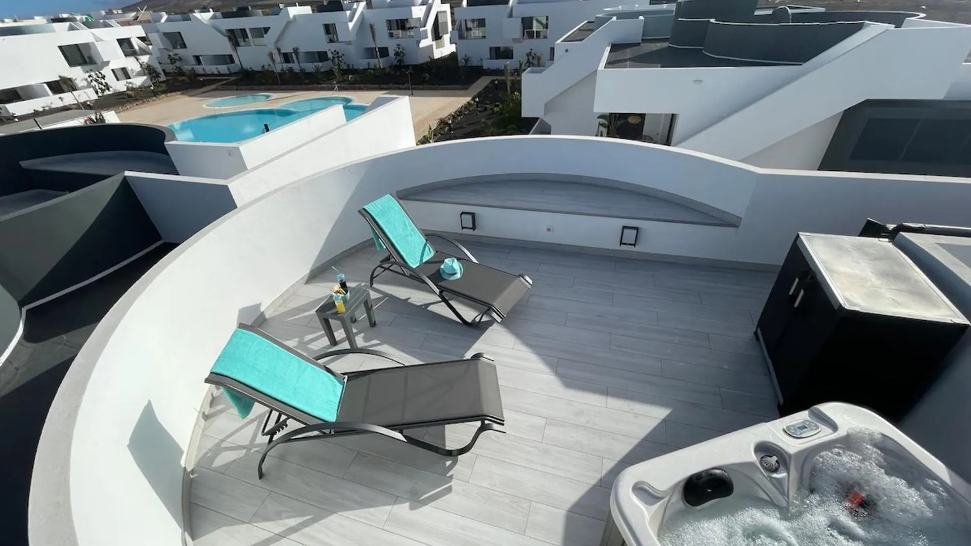 Marvillafuerte - Appart Air-Conditioned Swimming Pool & Private Jacuzzi Villaverde  Villaverde (Fuerteventura)